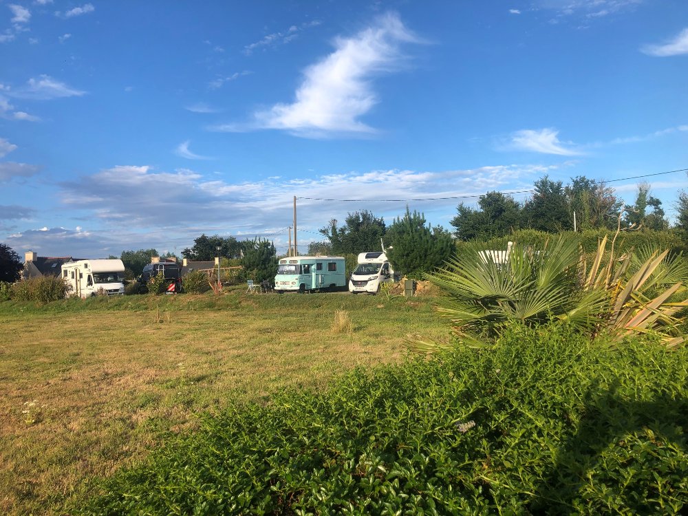 Aire camping-car à Plouguiel (22220) - Photo 4
